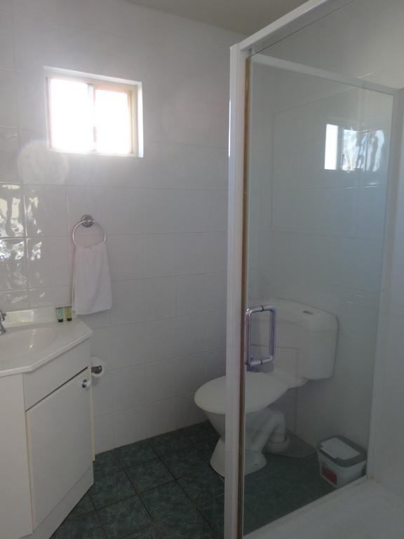 Caseys Beach Holiday Park Sunshine Bay Exteriör bild