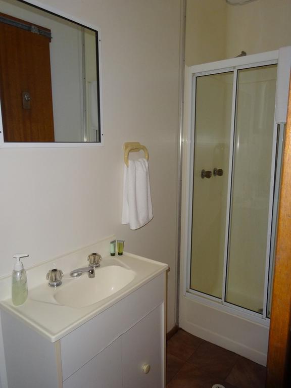 Caseys Beach Holiday Park Sunshine Bay Exteriör bild